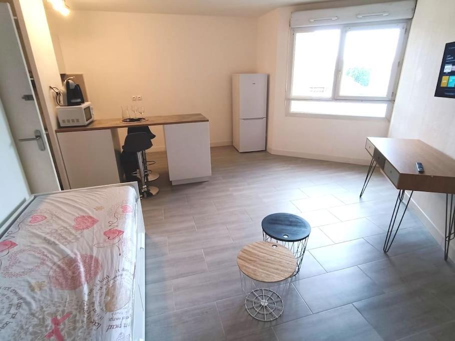 Appartement Tout Equipe 2 A 4 Couchages St Charles Marselha Exterior foto