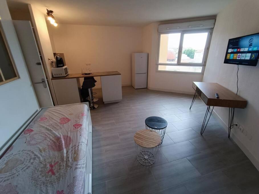 Appartement Tout Equipe 2 A 4 Couchages St Charles Marselha Exterior foto